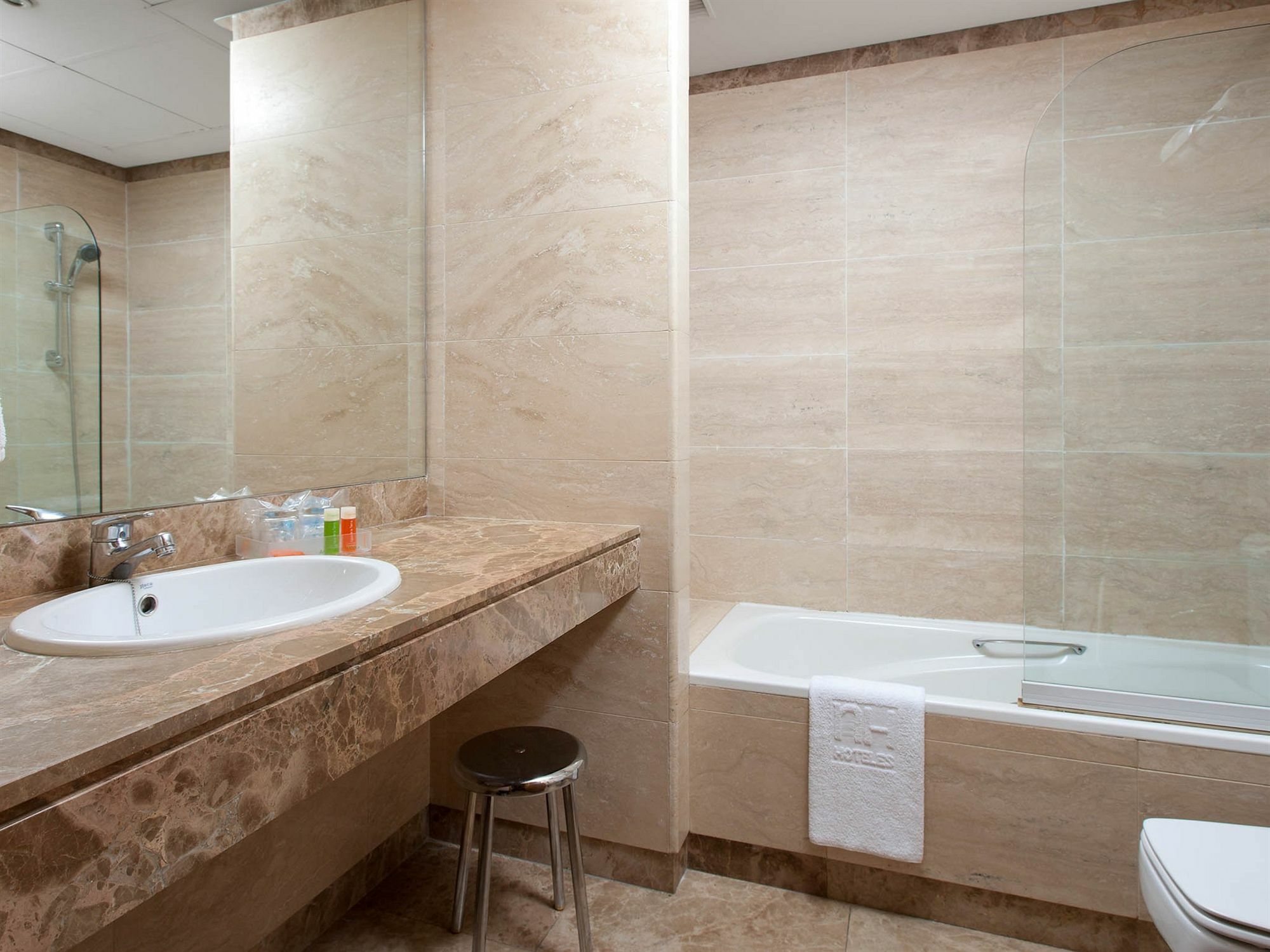Apartamentos Th La Florida Madrid Kültér fotó